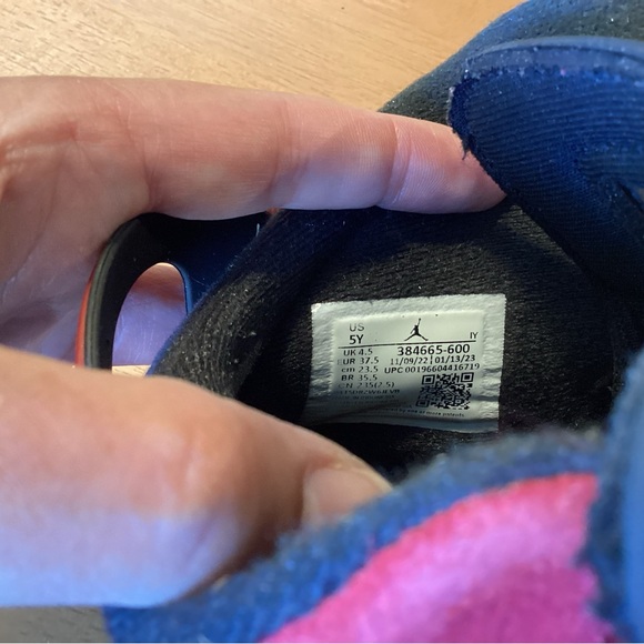 Air Jordan 6 Retro GS Toro Bravo Shoes - Picture 4 of 5